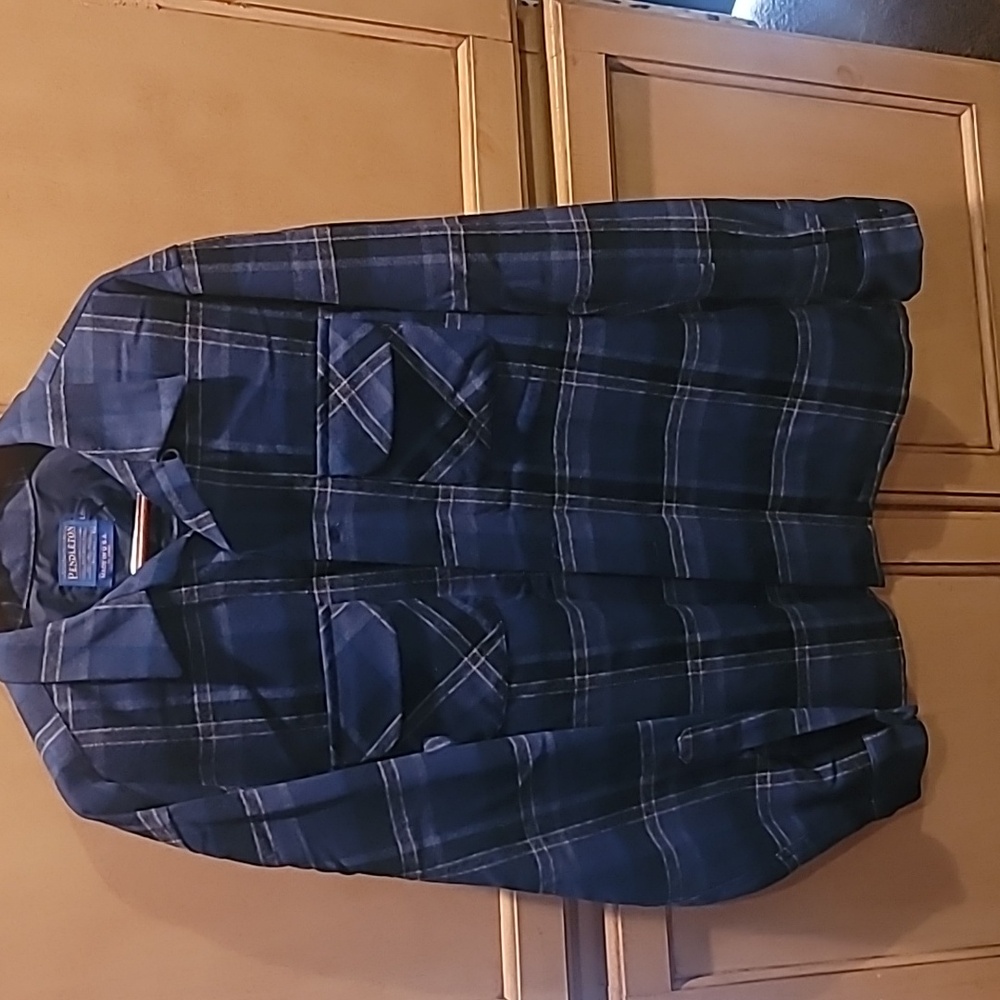 Pendleton Blue Gray Plaid 100% Virgin Wool Button Front Shirt USA Made, XL Long